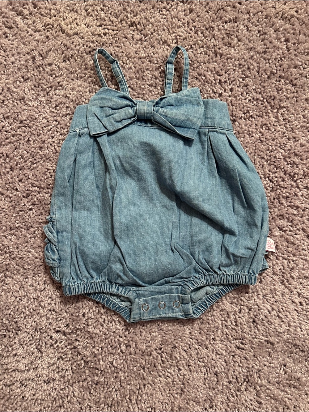 Ruffle Butts Light Blue Bubble Romper with Front Bow NWOT